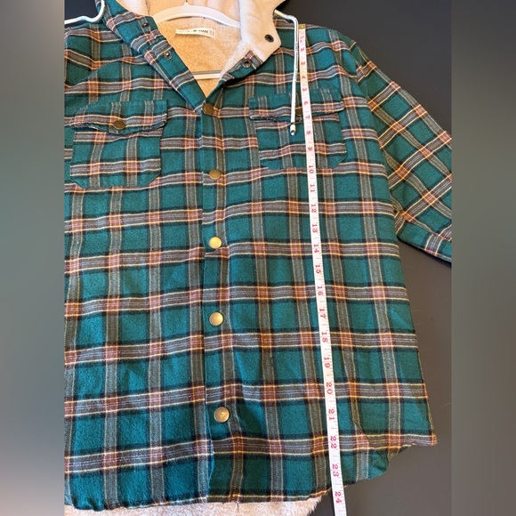 Plaid Fleece-lined Kids Hooded Jacket / Shacket - Picture 9 of 11